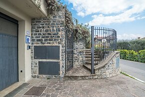 Lenno Il Guscio