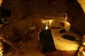 Rock Mansion