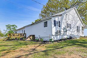 Surrounding Pasture Views! Peaceful Escape in Iuka