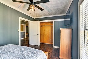 Surrounding Pasture Views! Peaceful Escape in Iuka