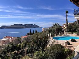 Villa Maria Peninsula