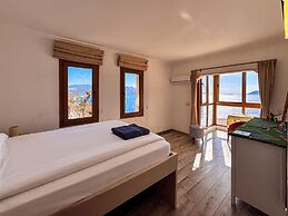 Villa Maria Peninsula