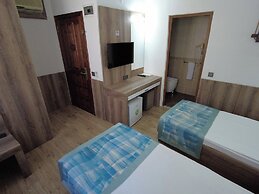 Oscar Boutique Hotel
