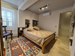 Kavcıoğlu Rooms
