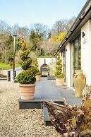 Stunning 1 BD Home in Worcestershire