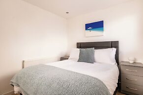 Stunning 1 BD Home in Worcestershire