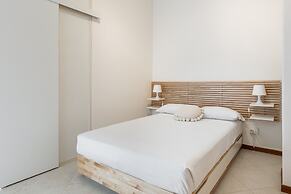 Light-filled Flat by Wonderful Italy