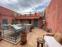 Luxurious 5-bedroom Apartment in Marrakesh With Full Accessibility
