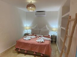 Luxurious 5-bedroom Apartment in Marrakesh With Full Accessibility