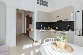 Light-Filled Flat by Wonderful Italy