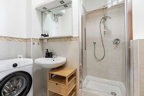Light-Filled Flat by Wonderful Italy