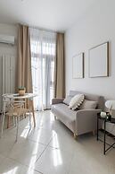 Light-Filled Flat by Wonderful Italy