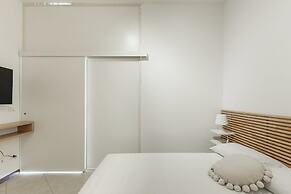 Light-Filled Flat by Wonderful Italy