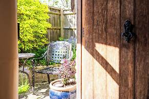 Beautiful Two BD Cottage in Oxfordshire