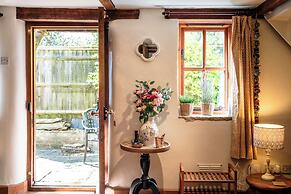 Beautiful Two BD Cottage in Oxfordshire