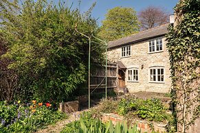 Beautiful Two BD Cottage in Oxfordshire