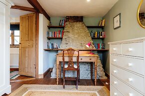 Beautiful Two BD Cottage in Oxfordshire