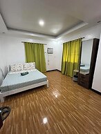 Yena's Inn
