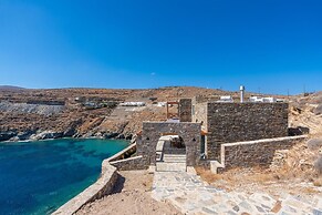 Ikos Kythnos