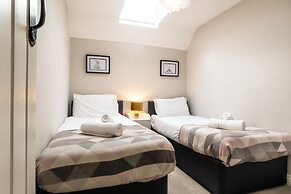 Gorgeous 2 Bedroom Home in Cirencester