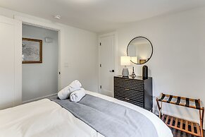 Charming Connecticut Hideaway: Year-round Fun!