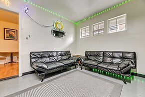 Patio & Game Room! Cozy Studio Near Oregon Caves