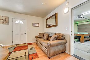Patio & Game Room! Cozy Studio Near Oregon Caves