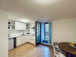 YourHome - Grecale Apartment