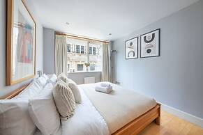 Cozy 1BR near Trafalgar Square