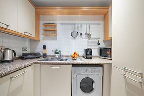 Cozy 1BR near Trafalgar Square