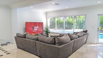 Coral Gables Vacation House with Pool
