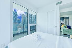 Fillmore Downtown Suites