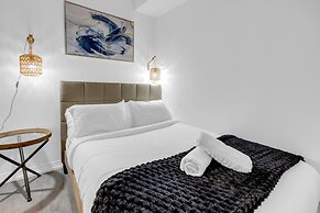 Fillmore Downtown Suites