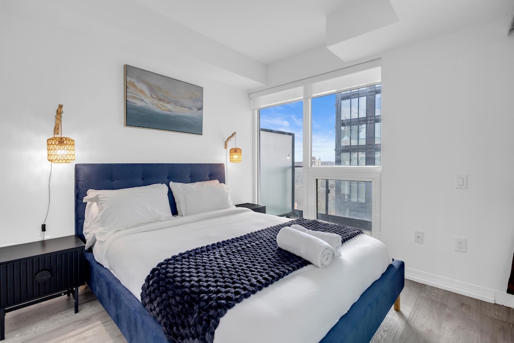 Fillmore Downtown Suites