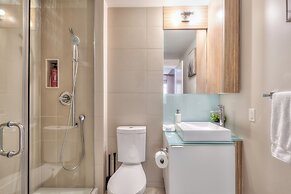 586 Boutique Hotel