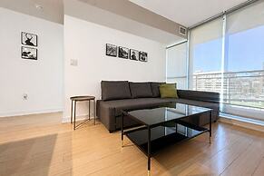 Downtown Toronto Hotel and Suites