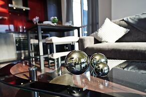 Downtown Toronto Hotel and Suites