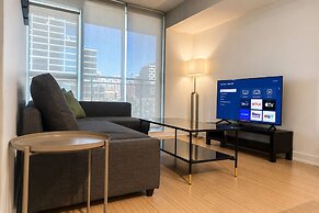 Downtown Toronto Hotel and Suites