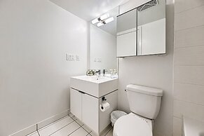 Downtown Toronto Hotel and Suites