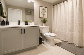 Downtown Toronto Hotel and Suites