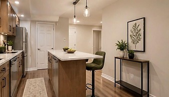 Downtown Toronto Hotel and Suites
