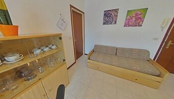Flat Steps From the sea and Center