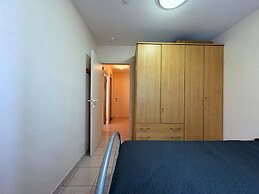 Modern Stay With Balcony & Seaview