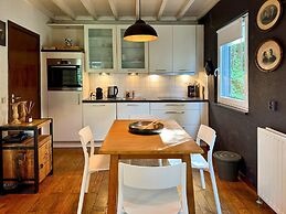 Cozy Durbuy Chalet With Fireplace