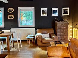Cozy Durbuy Chalet With Fireplace