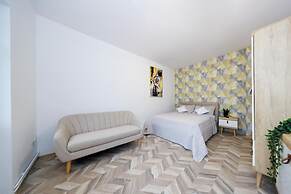 Residence Benamino Deluxe
