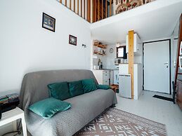 Serene Port-side Living in Agde