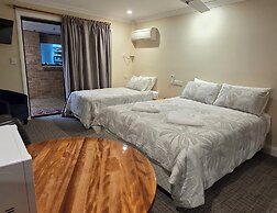 Sisleys Motel