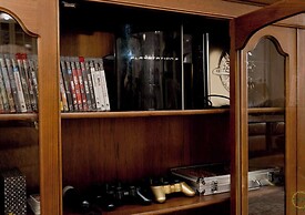 Arbour Crest by Grenadier Luxury suites