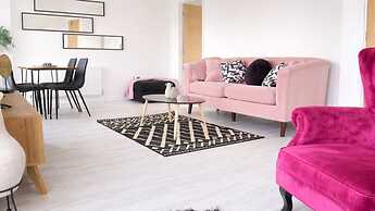 Amythest 4BR all With Ensuite Parking